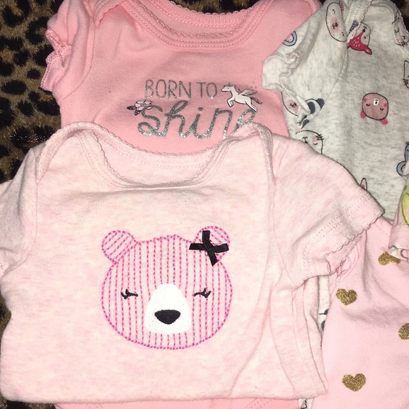 Lot of 8 babygirl tops newborn - Picture 3 of 4